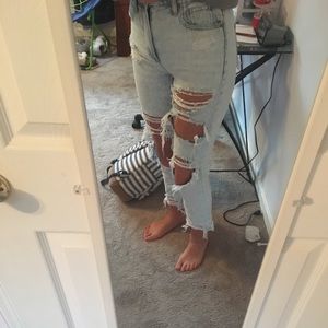 American Eagle Mom Jeans